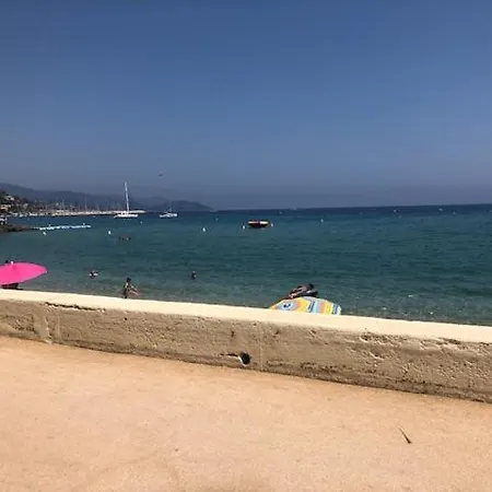 Horizon 5 Pied Dans L'eau Lägenhet *