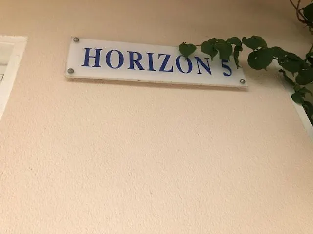 Horizon 5 Pied Dans L'eau *