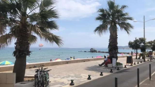 Horizon 5 Pied Dans L'eau Apartman